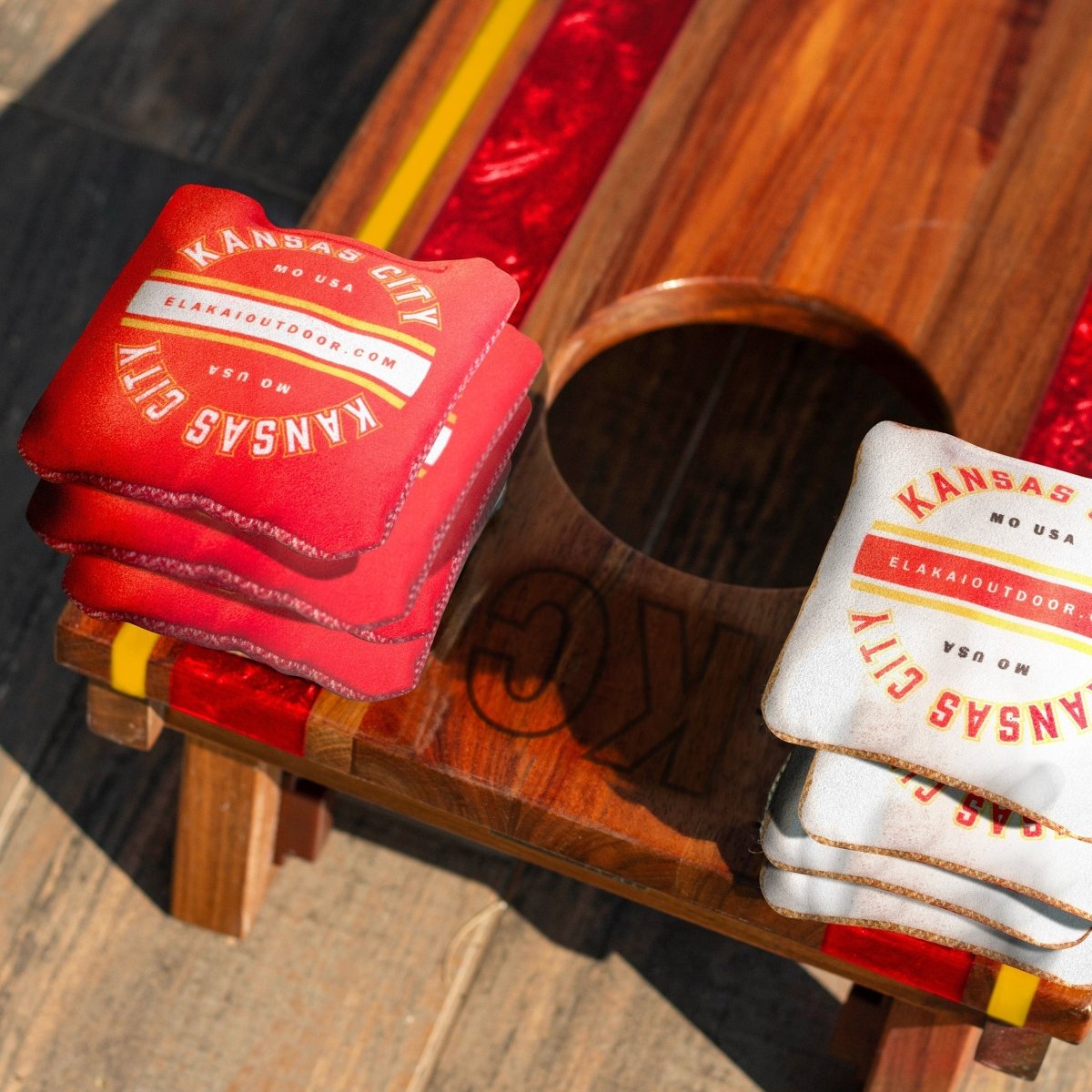 1ft x 2ft Gameday Teams Epoxy Resin Wood Compact Travel Cornhole Board Set - Pittsburgh EGCH12R-17-WB | American Cornhole Association